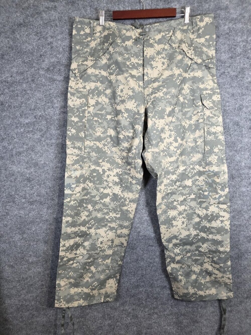 US Army ECWCS Cold Weather Trousers Mens 35-39 UCP ACU Camo Waterproof Made USA